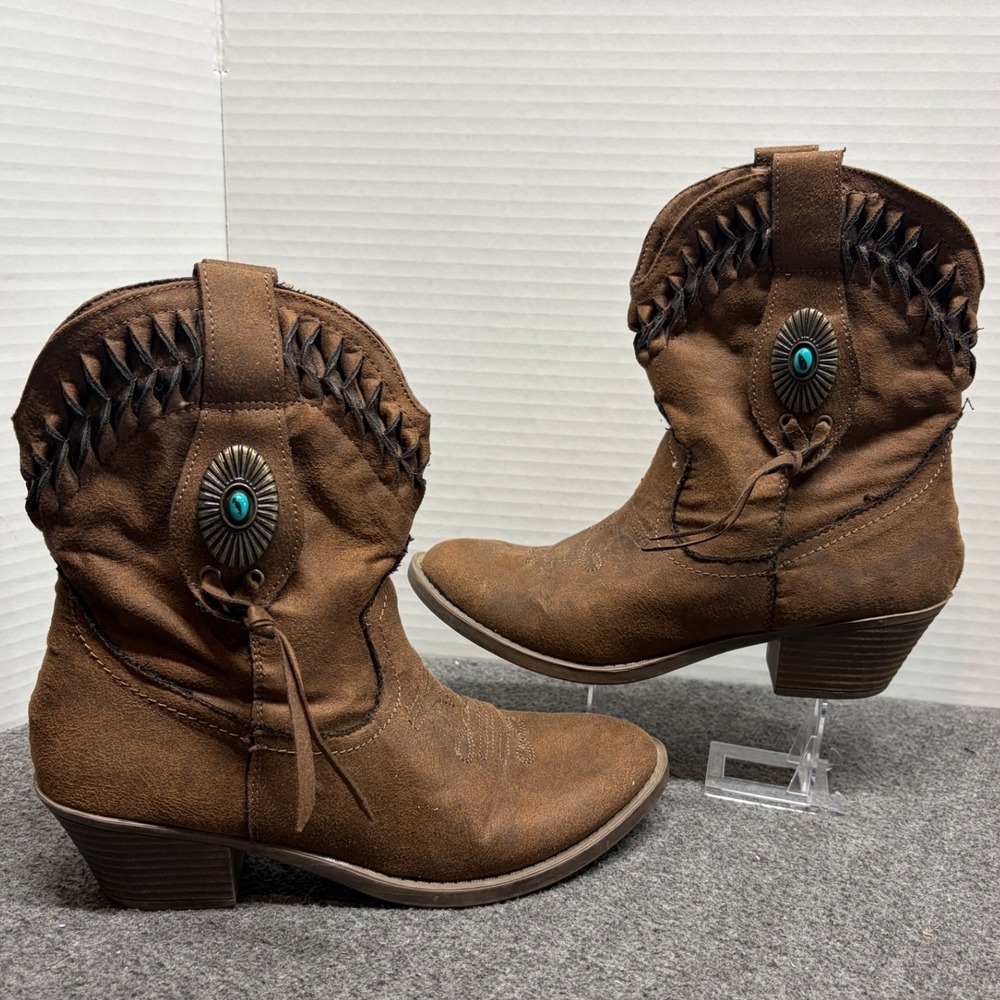 Rampage Sidnie Brown Western Ankle Boots Turquoise Concho Whipstitch 8M 427412